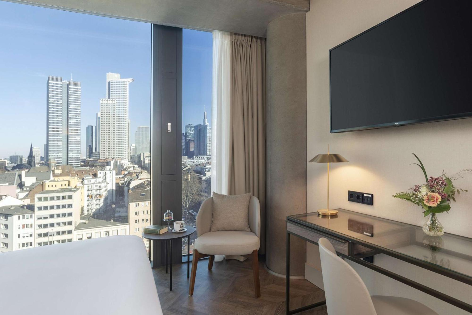 فندق Nh Collection Frankfurt Spin Tower فرانكفورت المظهر الخارجي الصورة