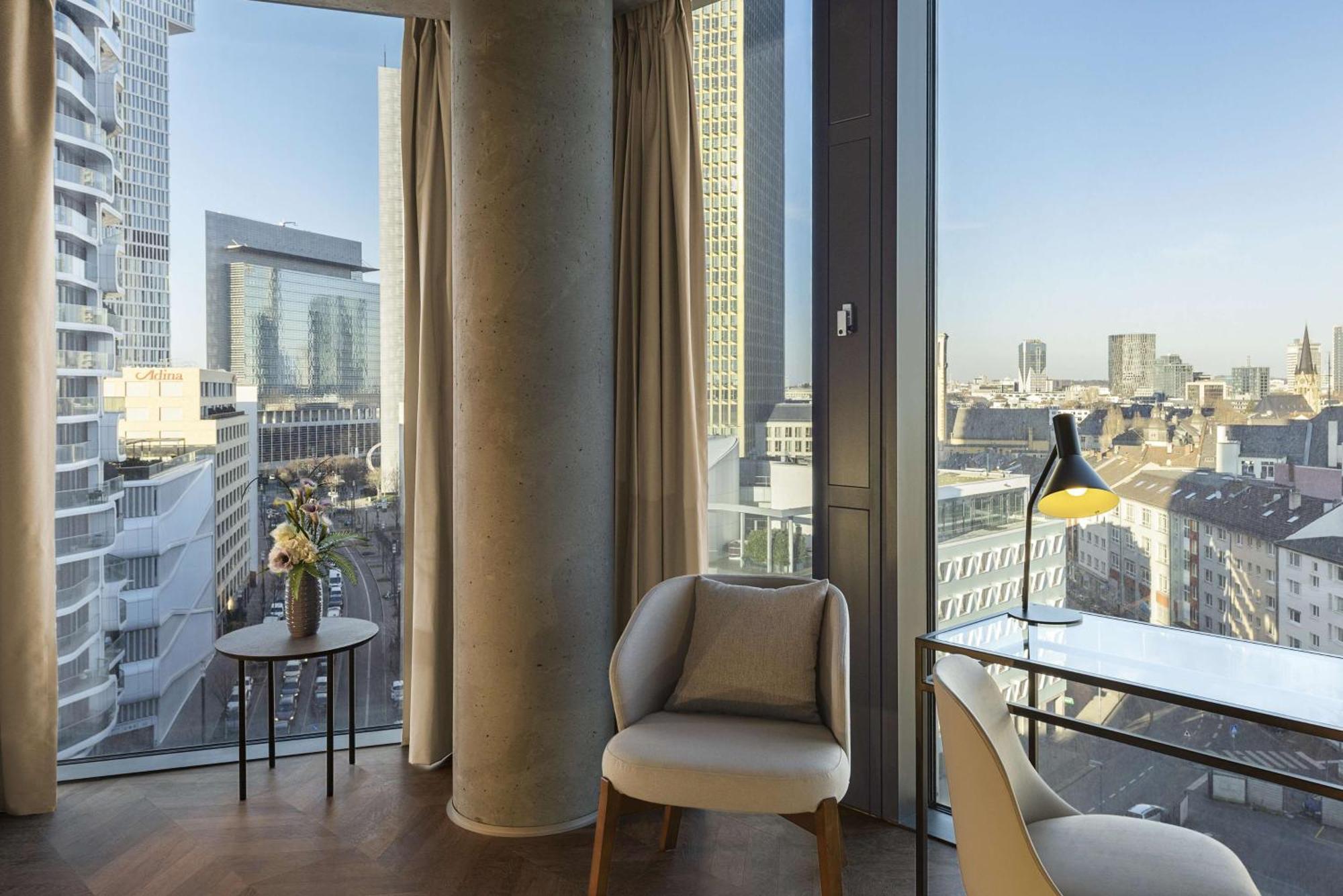 فندق Nh Collection Frankfurt Spin Tower فرانكفورت المظهر الخارجي الصورة