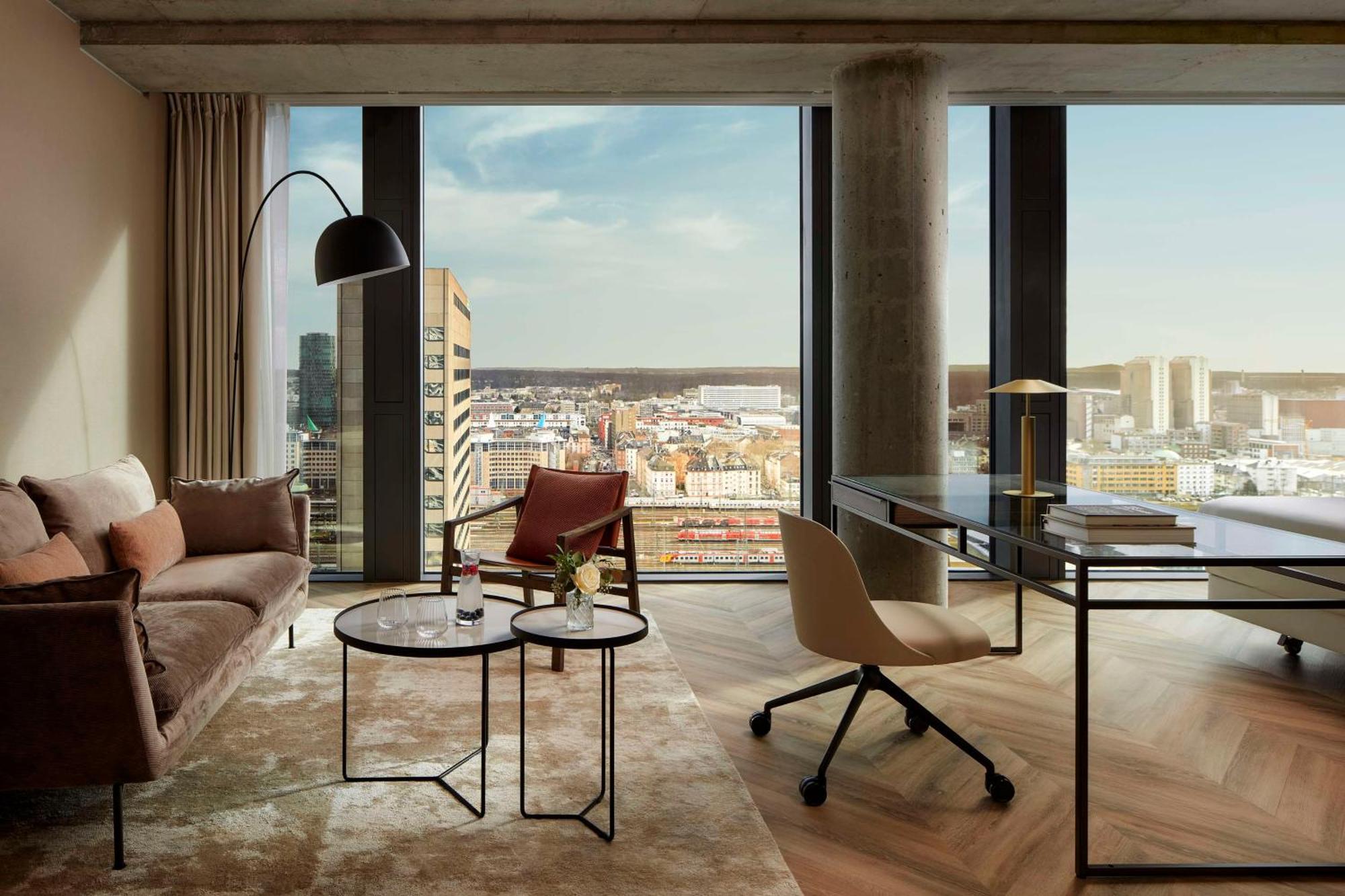 فندق Nh Collection Frankfurt Spin Tower فرانكفورت المظهر الخارجي الصورة